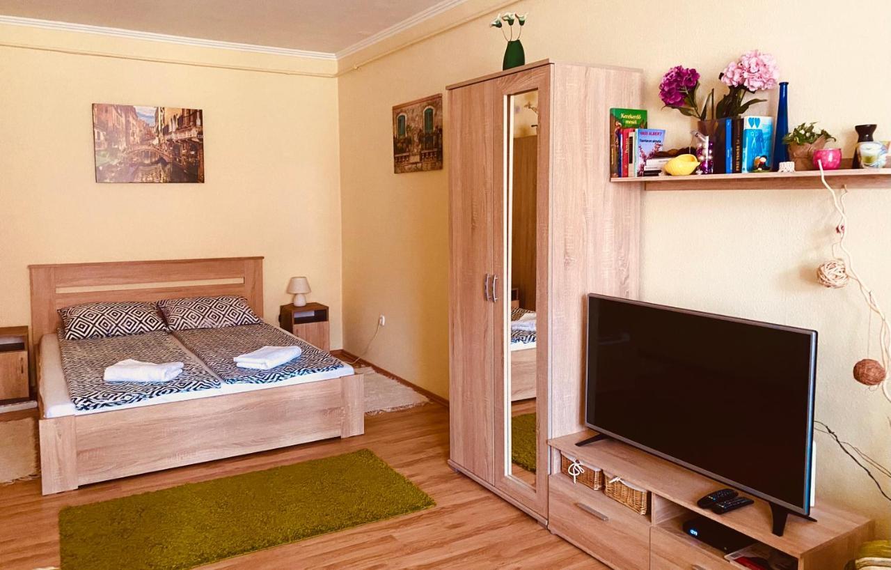 Victoria Apartman Eger Ngoại thất bức ảnh